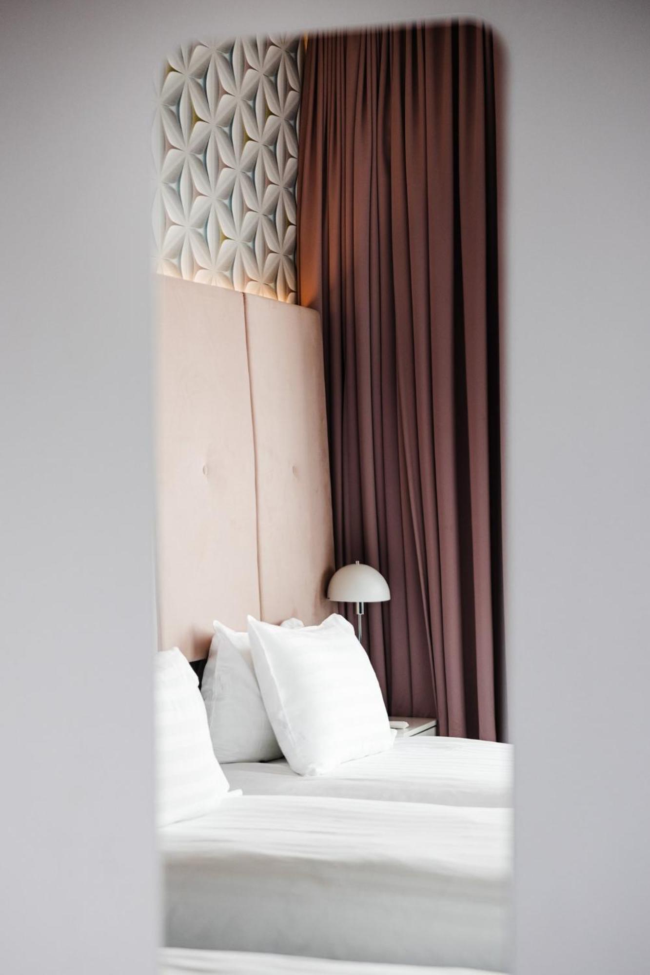 Oddsson Midtown Hotel Reykjavik Bagian luar foto